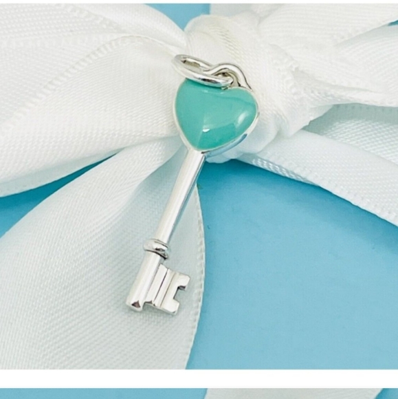 Tiffany & Co. Enamel Blue Key - Picture 13 of 13